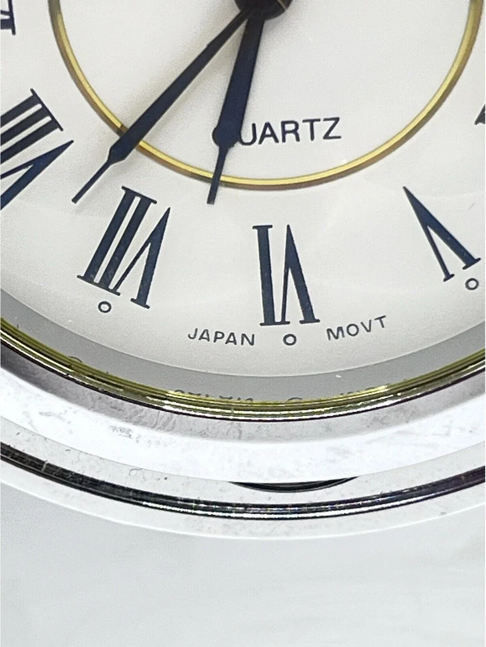 Vintage Novelty Desk Clock Round Swivel Silver tone Works 3108.2